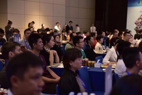 天火2娱乐：以客户为中心，精耕业务 助力中小企业成长